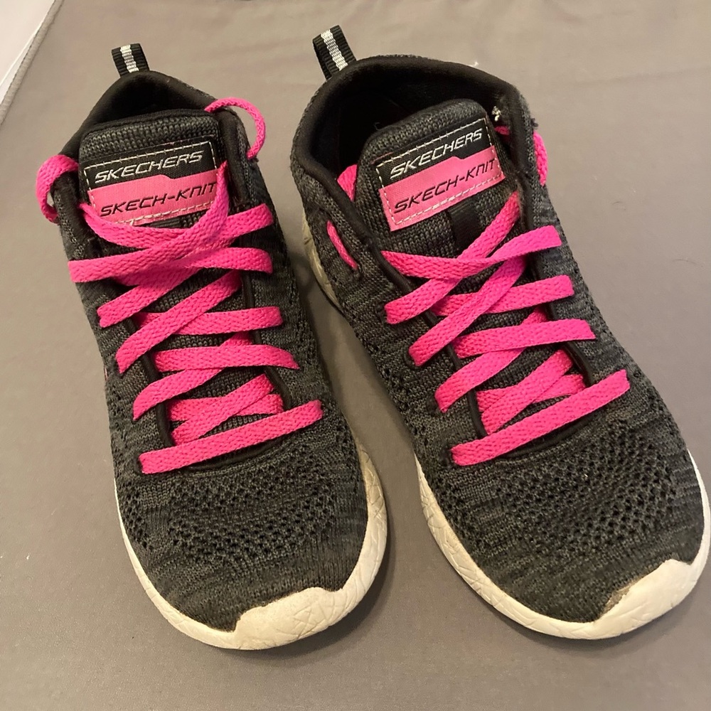 Skechers Kids Black Sneakers with Pink Laces